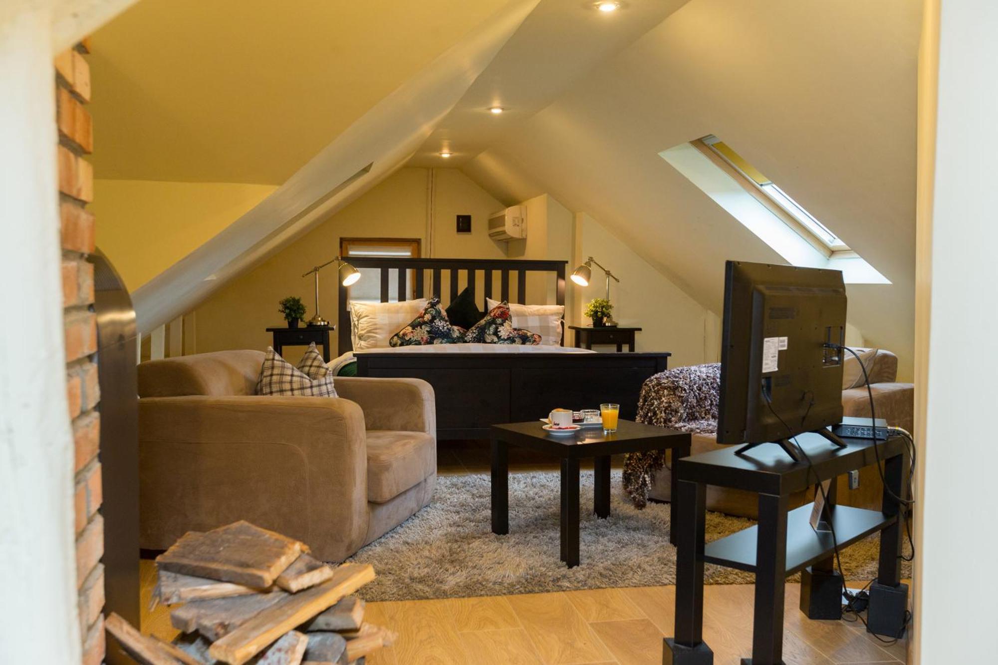 Ratiu House Hotel Turda Bagian luar foto